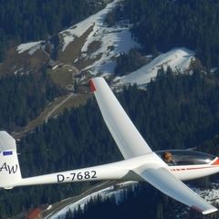 Flugwegposition um 14:47:56: Aufgenommen in der Nähe von Gemeinde Söll, Österreich in 2263 Meter